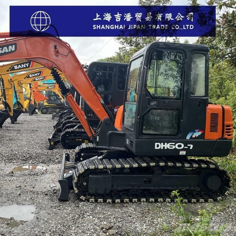 Doosan DH 60 Minigraafmachines < 7t