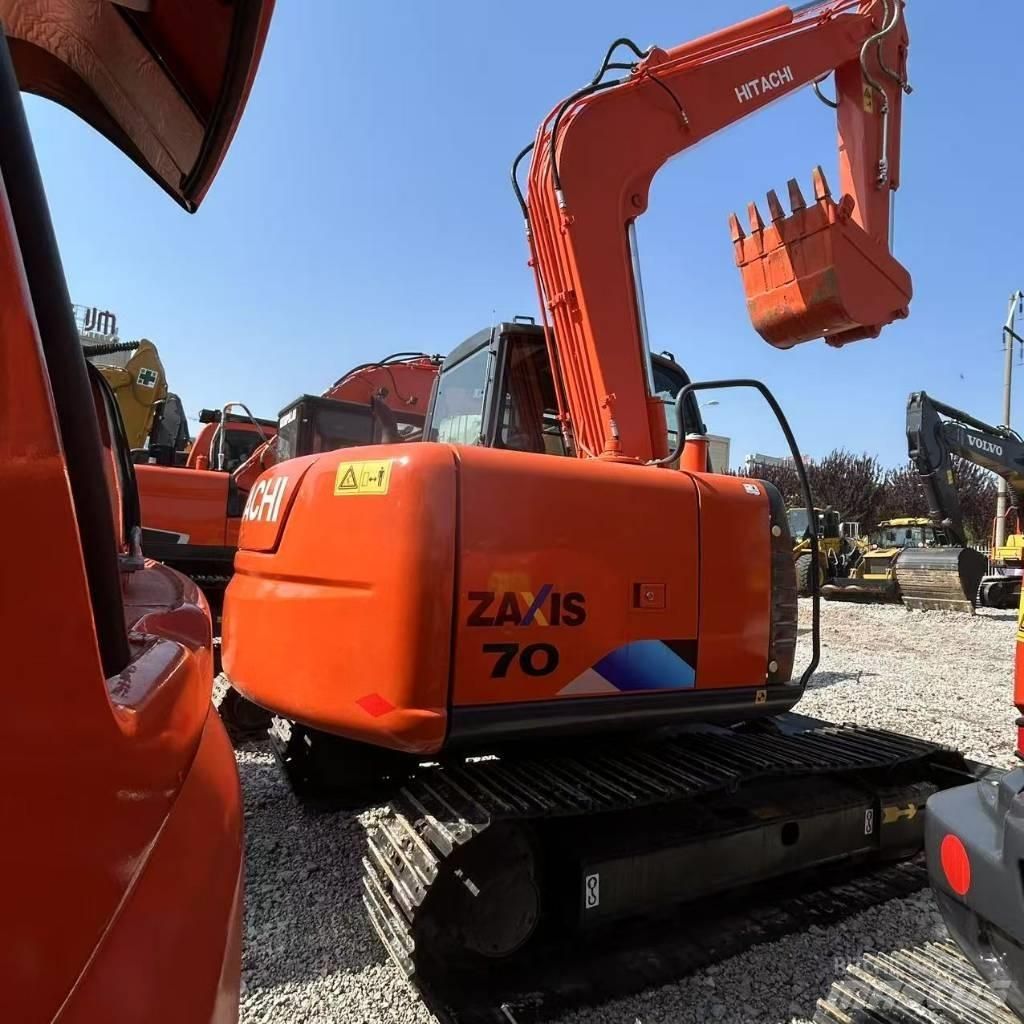 Hitachi ZX 70 Rupsgraafmachines