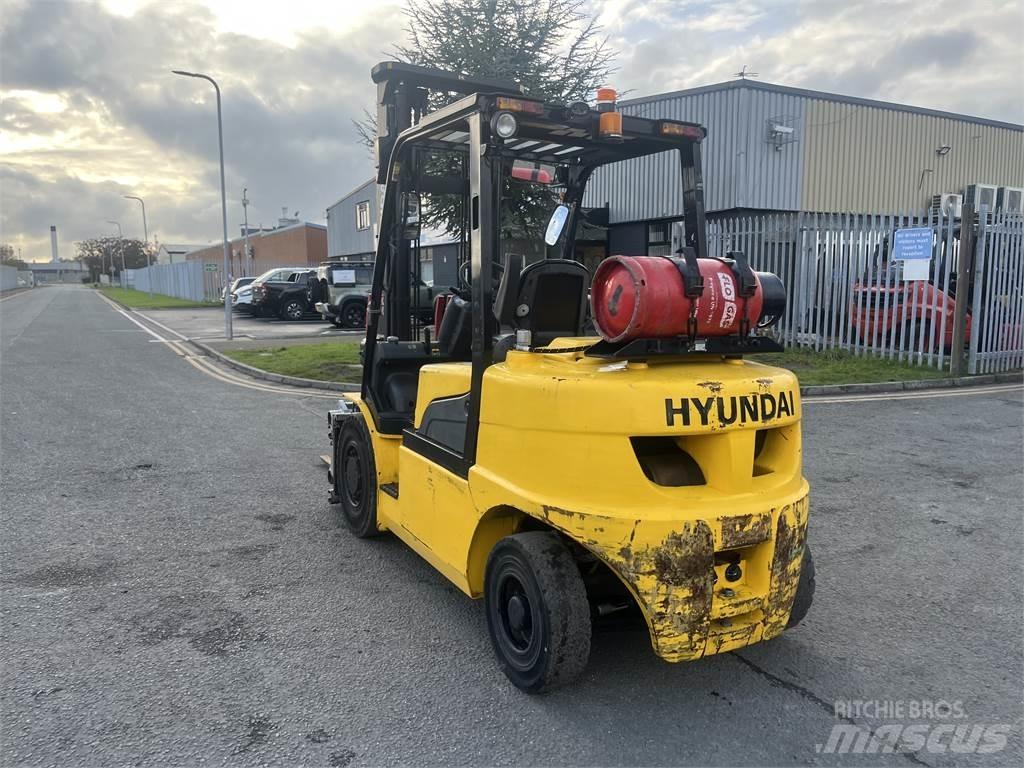 Hyundai 35L-7A LPG heftrucks