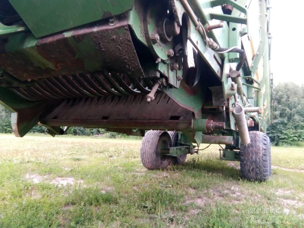 Krone Titan 6/48 Opraapwagens