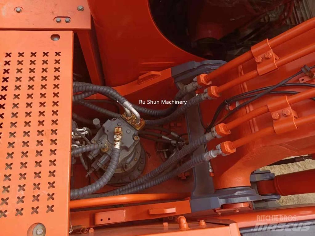 Doosan DX 225 LC Rupsgraafmachines