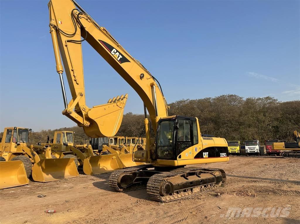 CAT 325C Rupsgraafmachines