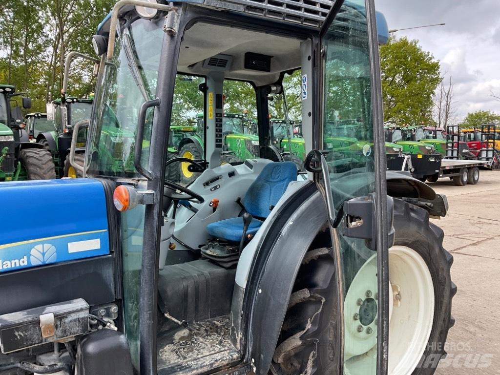 New Holland T 4050 F Tractoren