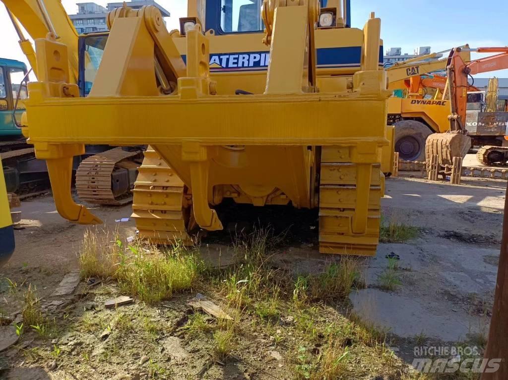 CAT D7R Graders