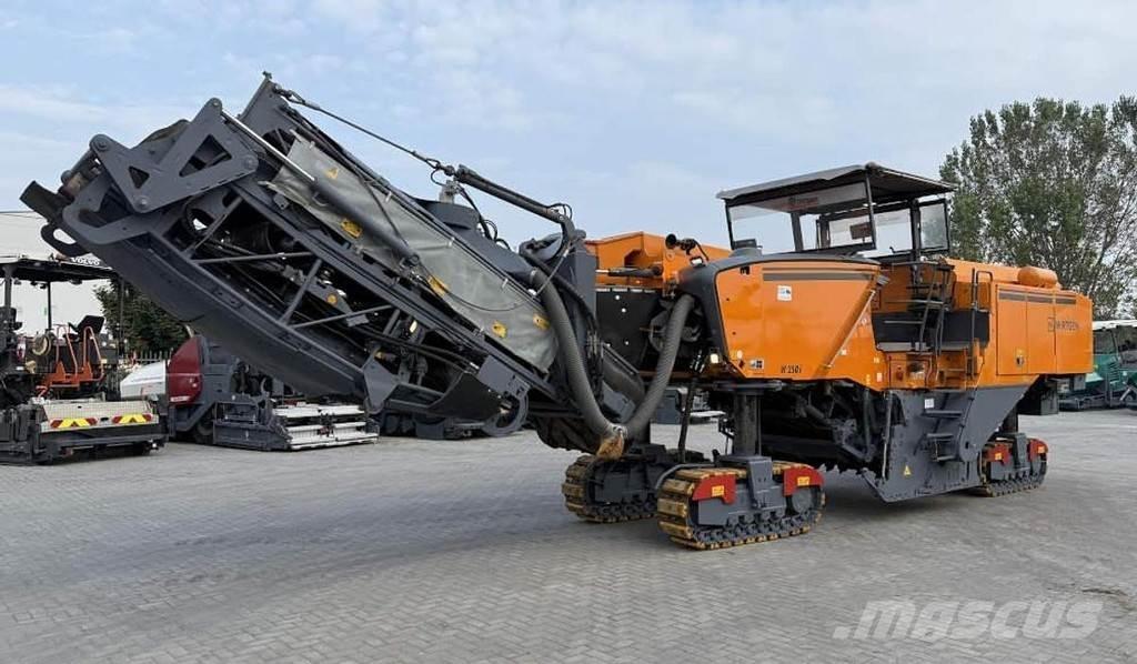 Wirtgen W 250i Asfaltfrezen