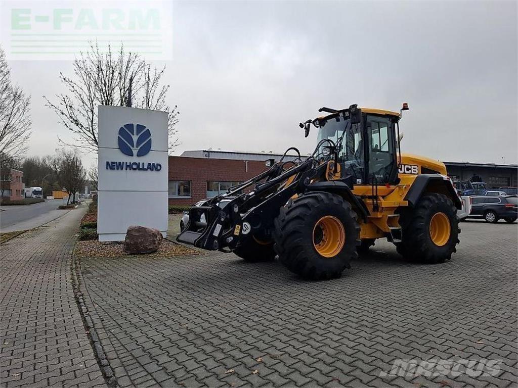 JCB 427 agri Minigraafmachines < 7t