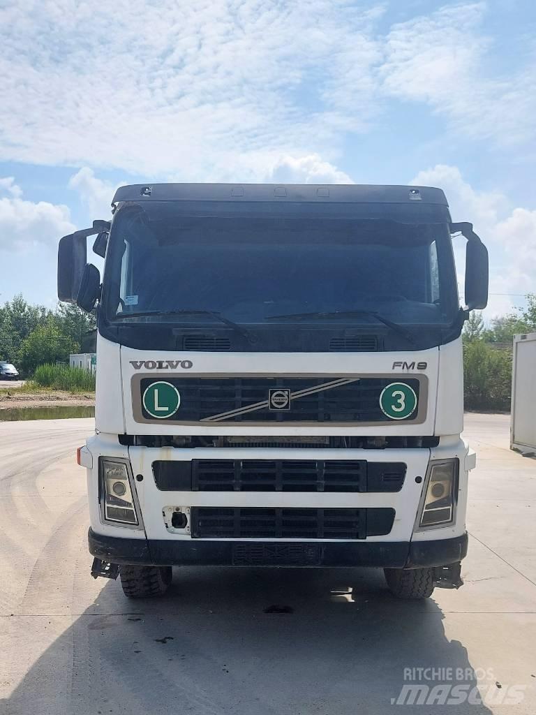 Volvo FM 984 R Betonmixers en pompen