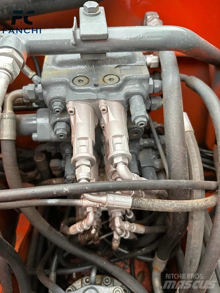 Hitachi ZX 70 Rupsgraafmachines