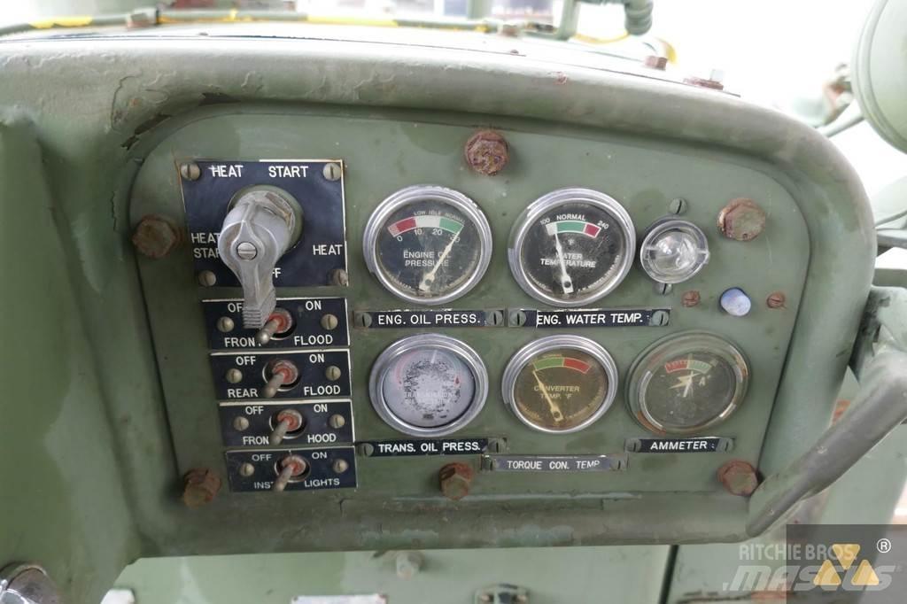 CAT D7F Ex-army Rupsdozers