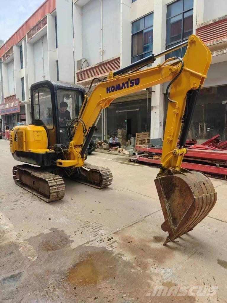 Komatsu PC 35MR-8 Minigraafmachines < 7t
