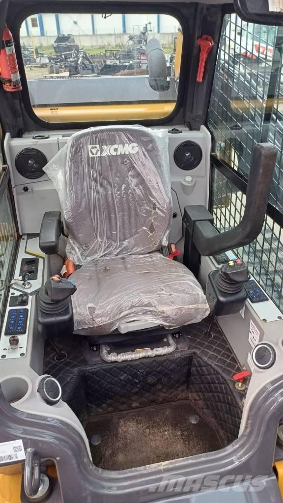 XCMG XC7-TV12 Rupsladers