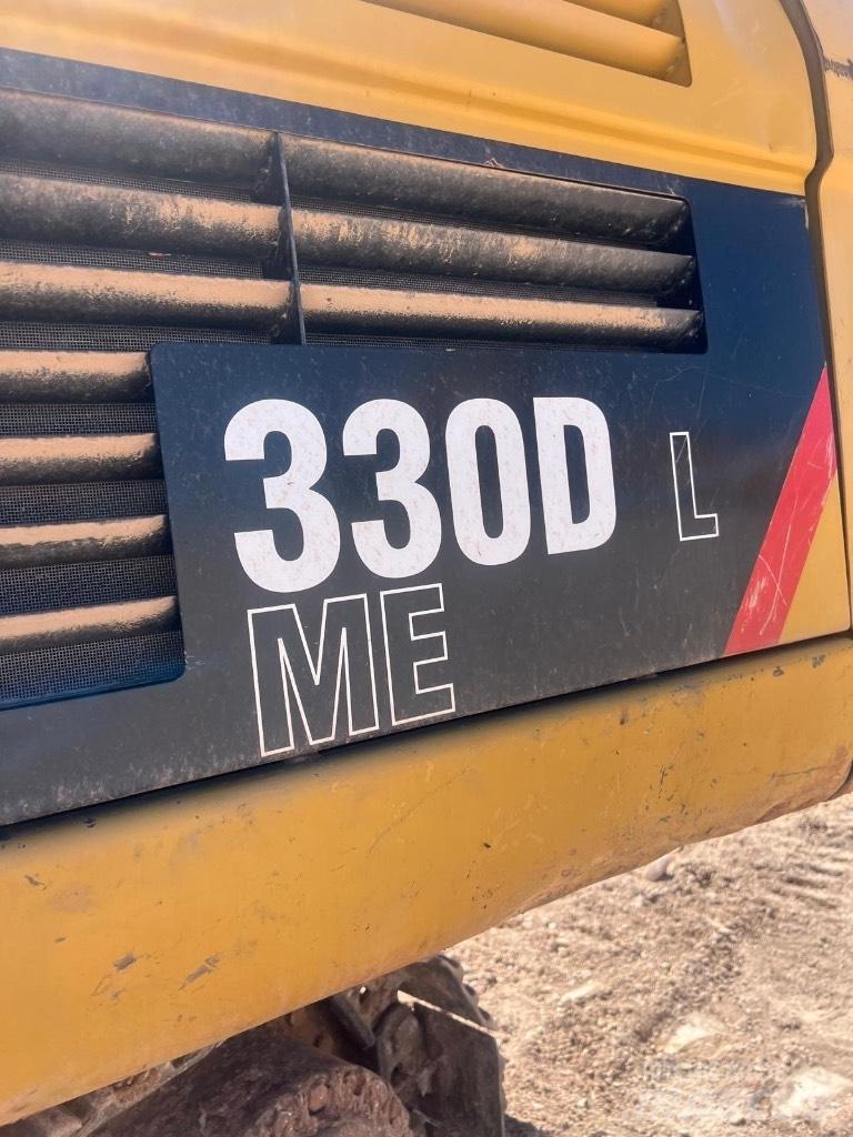 CAT 330 D L ME Rupsgraafmachines