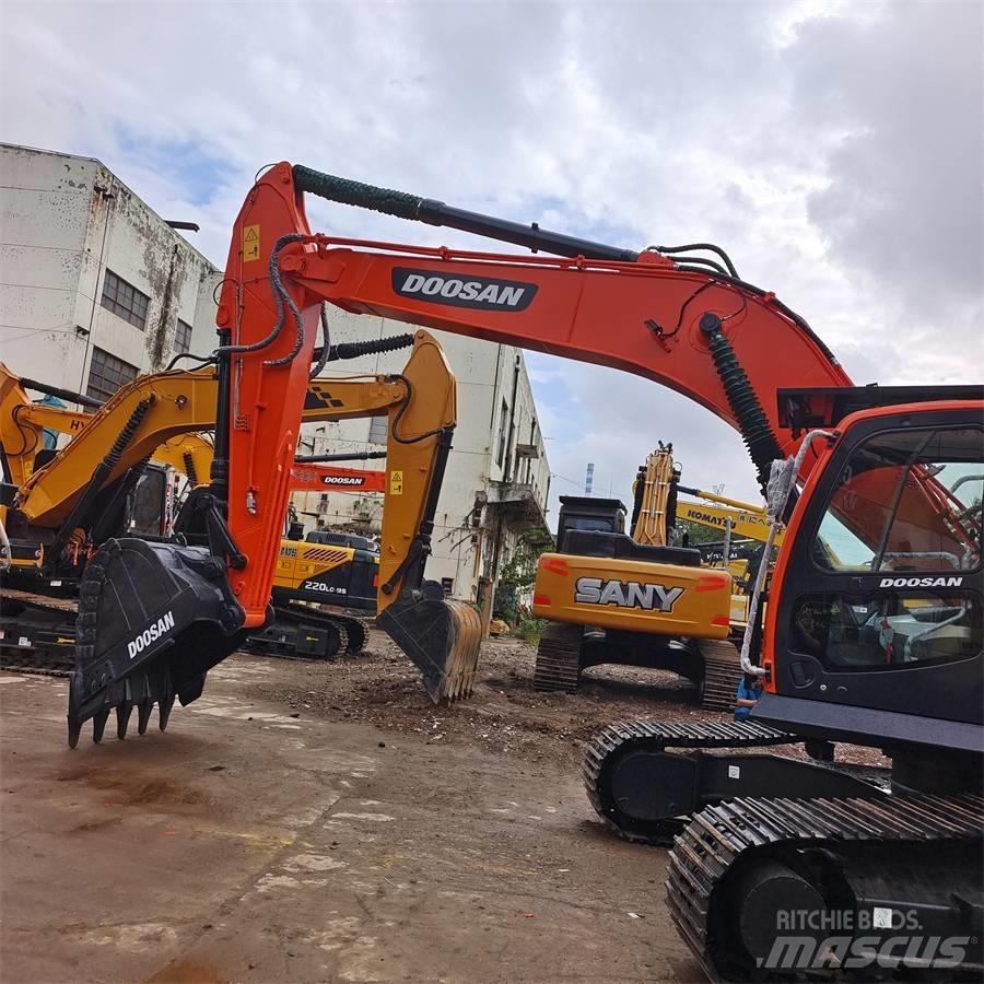 Doosan DX300 Rupsgraafmachines