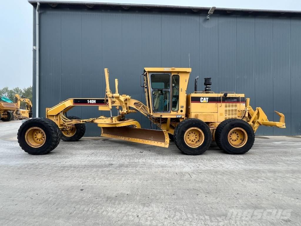 CAT 140H Graders