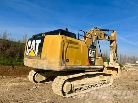 CAT 326 F L Rupsgraafmachines