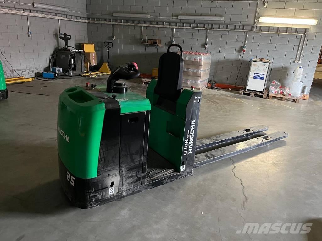 Hangcha CJD25-AC2-L Orderpicker voor laag niveau