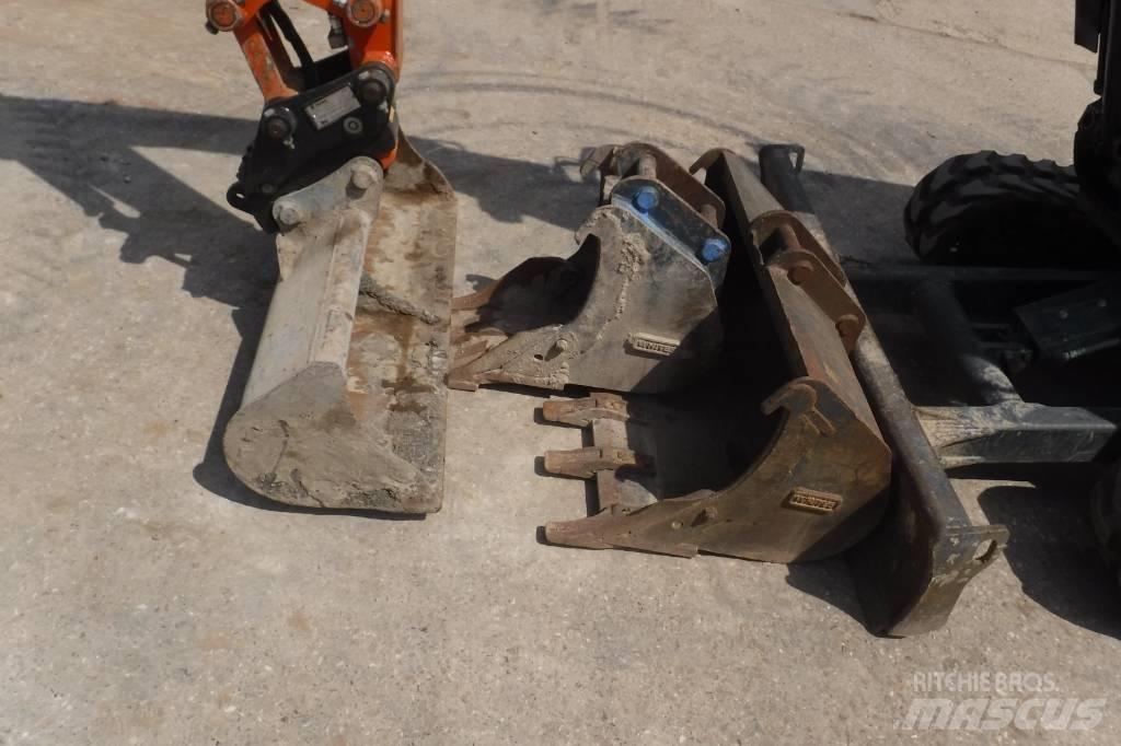 Hitachi ZX 33 U-6 Minigraafmachines < 7t