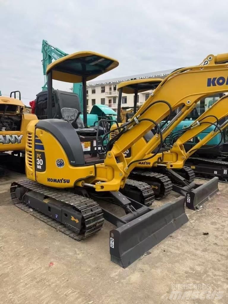 Komatsu 30 Rupsgraafmachines