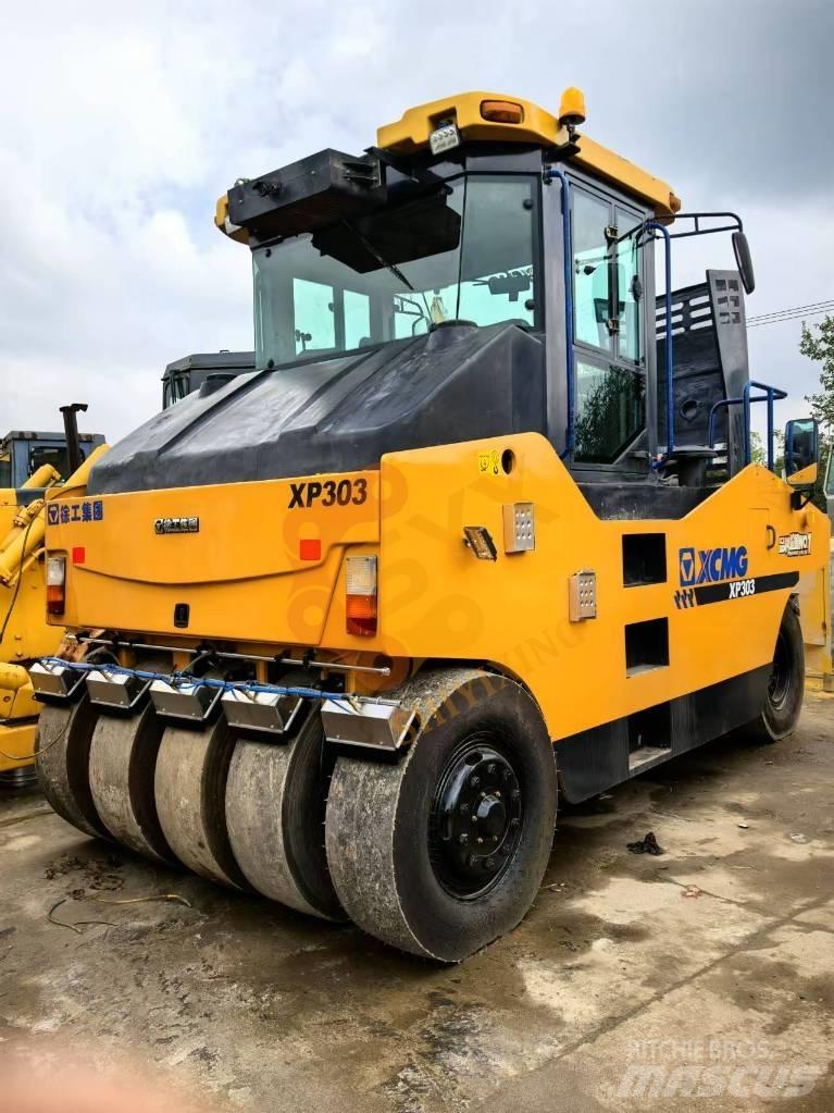 XCMG XP 303 Combinatiewalsen