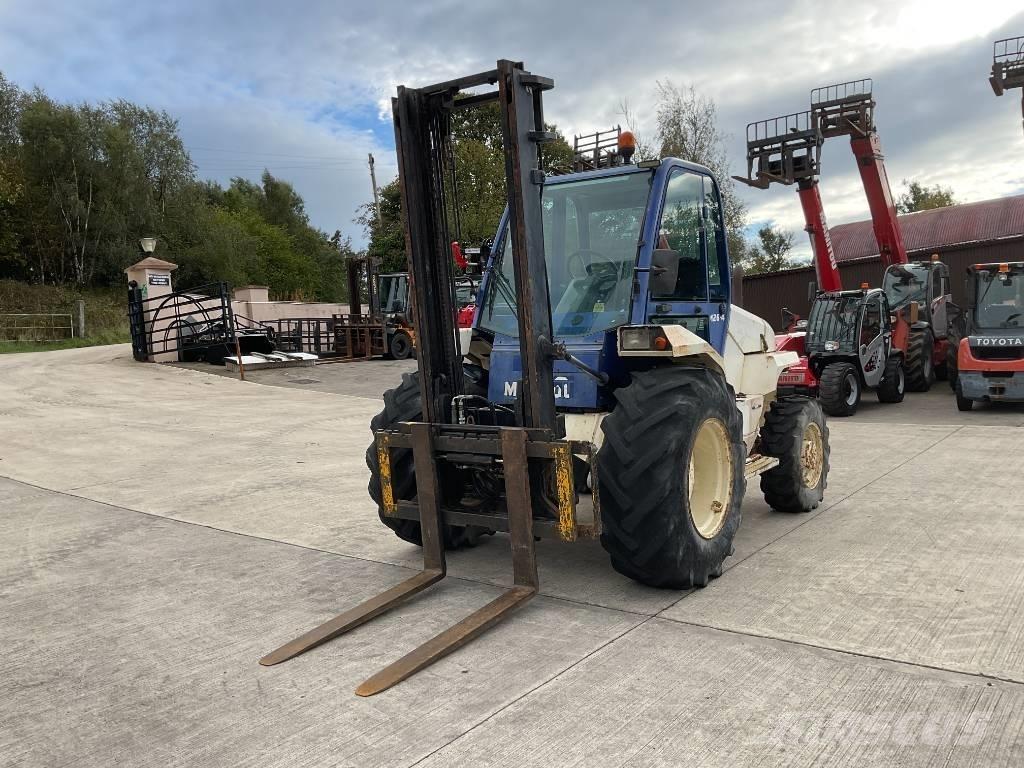 Manitou M 26.4 Vorkheftruck voor zwaar terrein