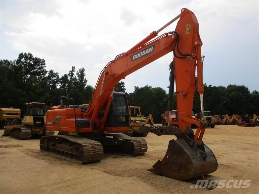 Doosan dx225 Rupsgraafmachines