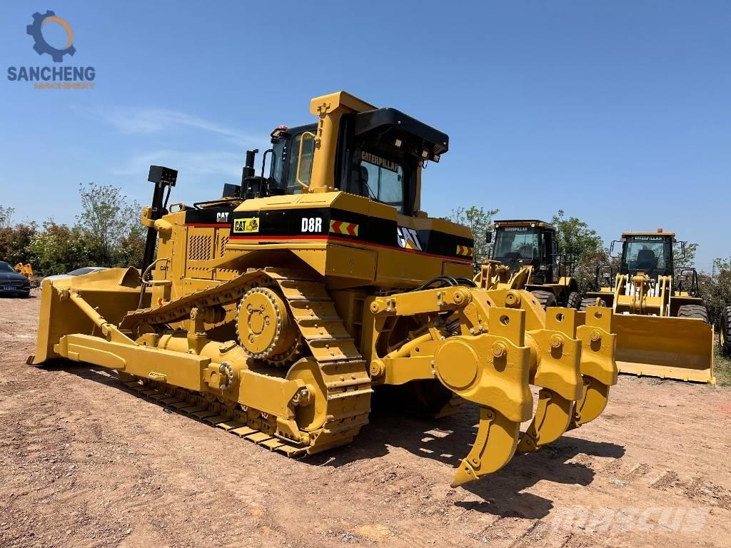 CAT D8R Rupsdozers