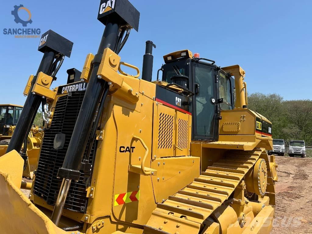 CAT D8R Rupsdozers