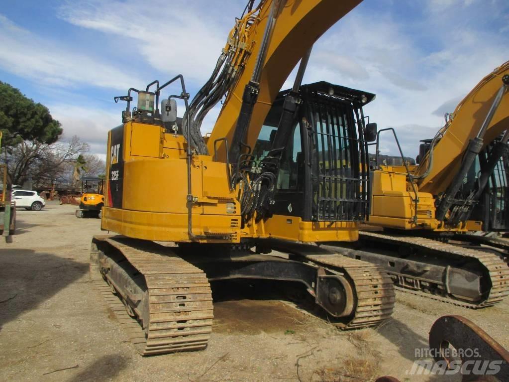 CAT 325 F LCR Rupsgraafmachines