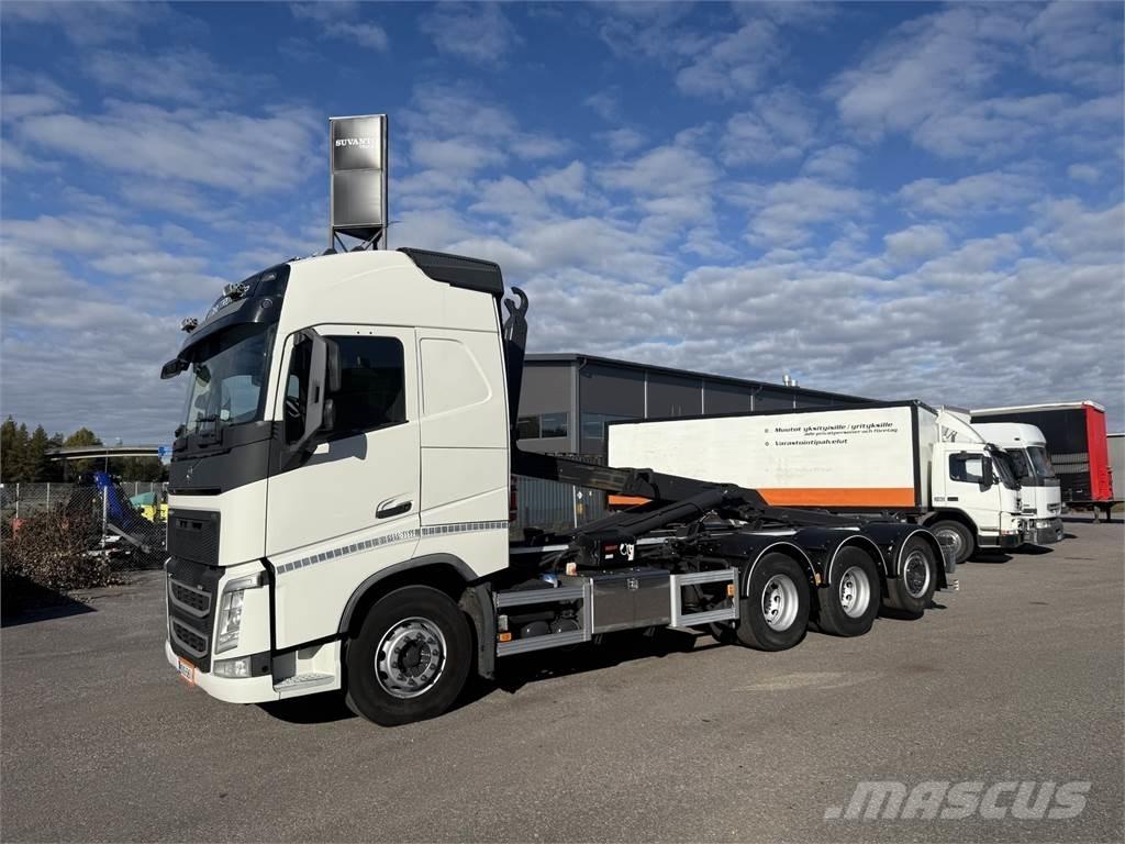 Volvo FH 500 8X4 Vrachtwagen met containersysteem