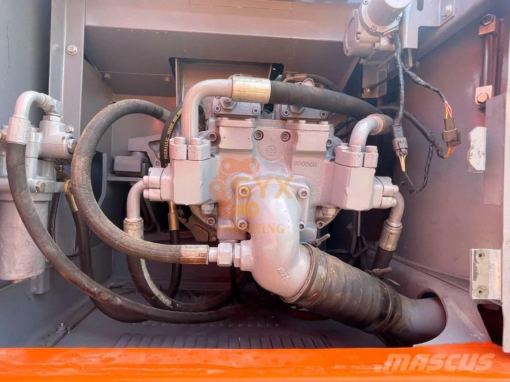 Hitachi EX 200 Rupsgraafmachines
