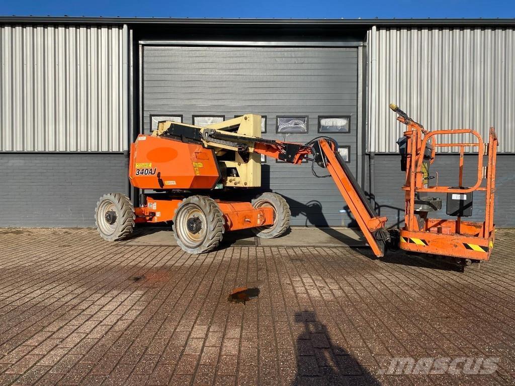 JLG 340AJ Knikarmhoogwerkers