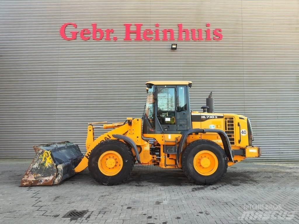 Hyundai HL 730-9 Wielladers