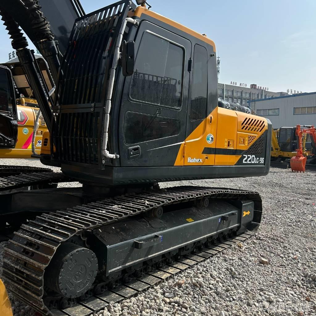 Hyundai 220Lc-9S Rupsgraafmachines
