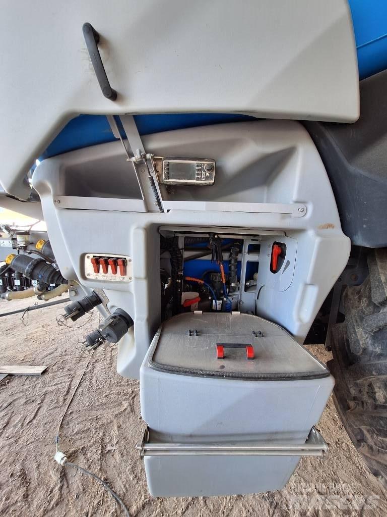 Lemken Vega 12/4000 Getrokken spuitmachines