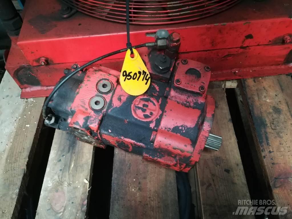 O&K RH 6 Hydraulics