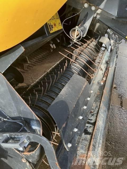 New Holland RB 125 Ronde-balenpersen