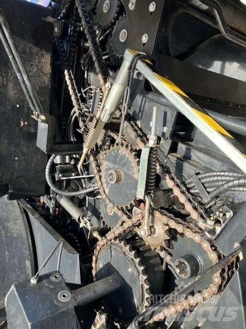 New Holland RB 125 Ronde-balenpersen