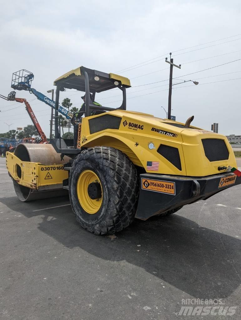 Bomag BW 211 DH-5 Trilrolwalsen