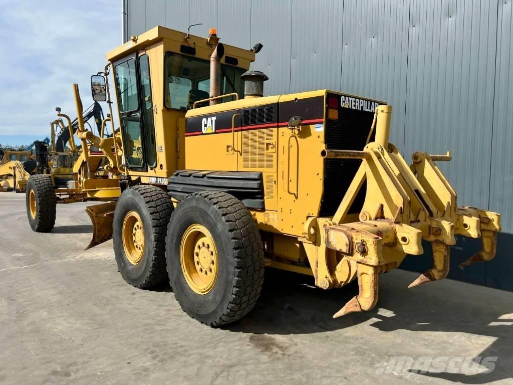 CAT 140H Graders