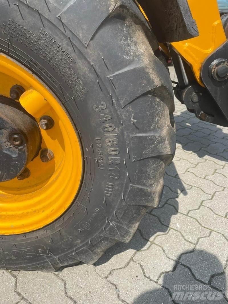 JCB 525.60 Verreikers