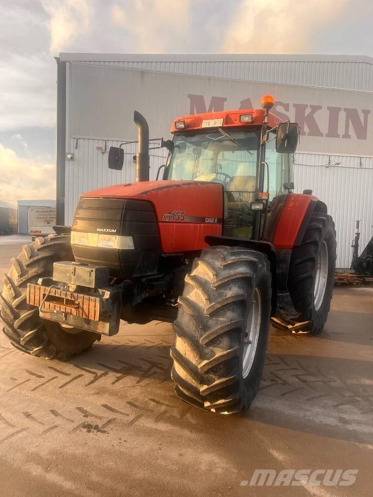 Case IH MX 135 Tractoren