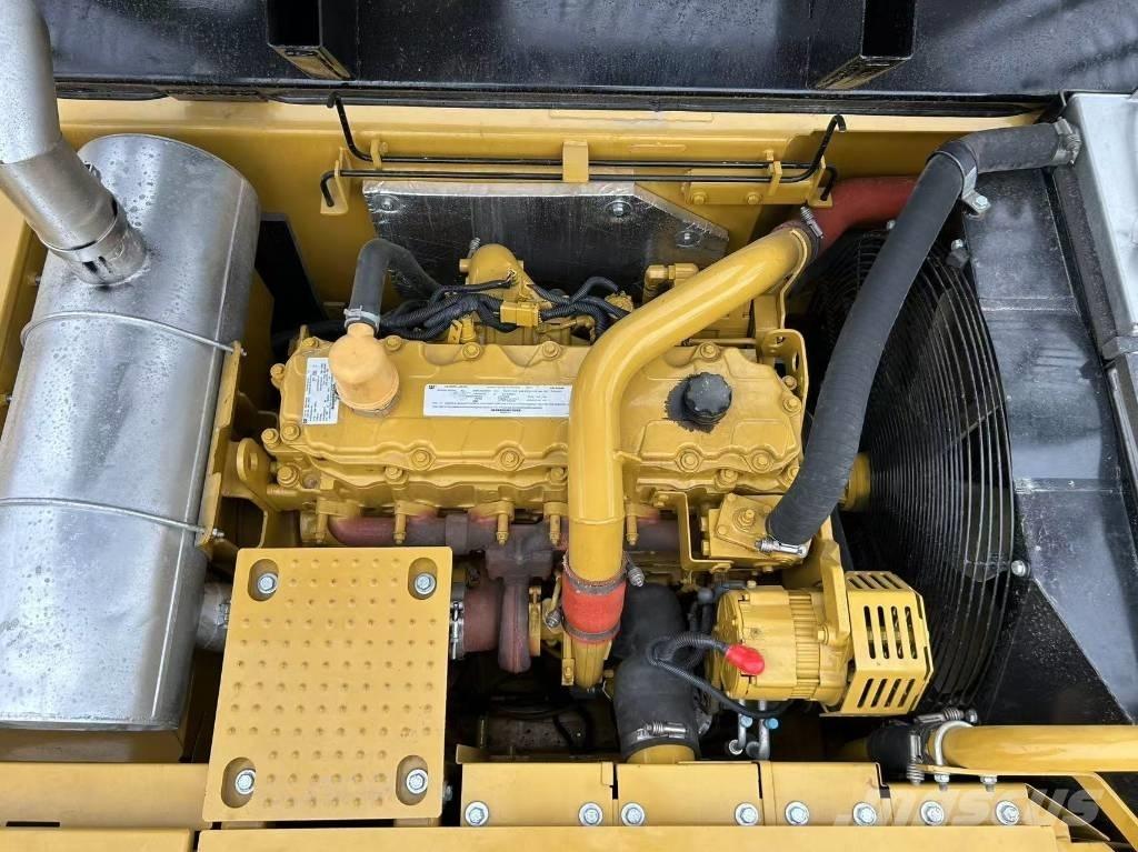 CAT 329 D Rupsgraafmachines