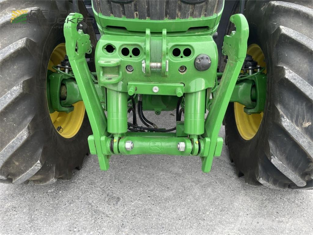 John Deere 6250R Tractoren