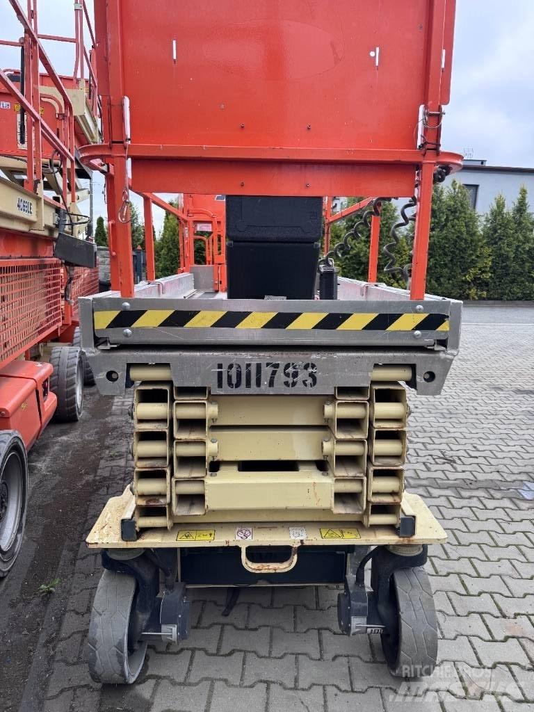 JLG 3246 ES Schaarhoogwerkers