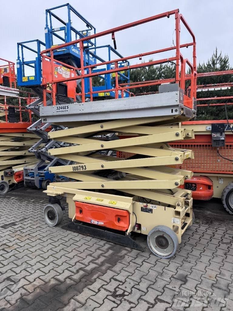 JLG 3246 ES Schaarhoogwerkers