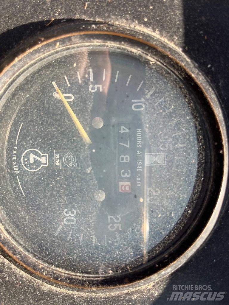 Volvo BM 2200 Tractoren