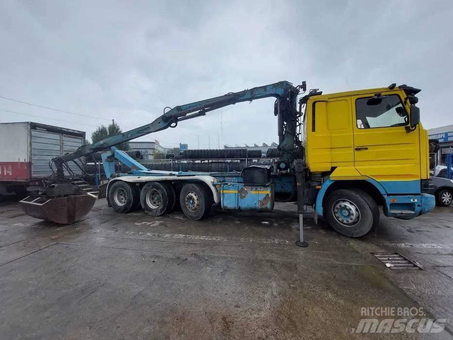 Scania 380 Vlakke laadvloer met kraan