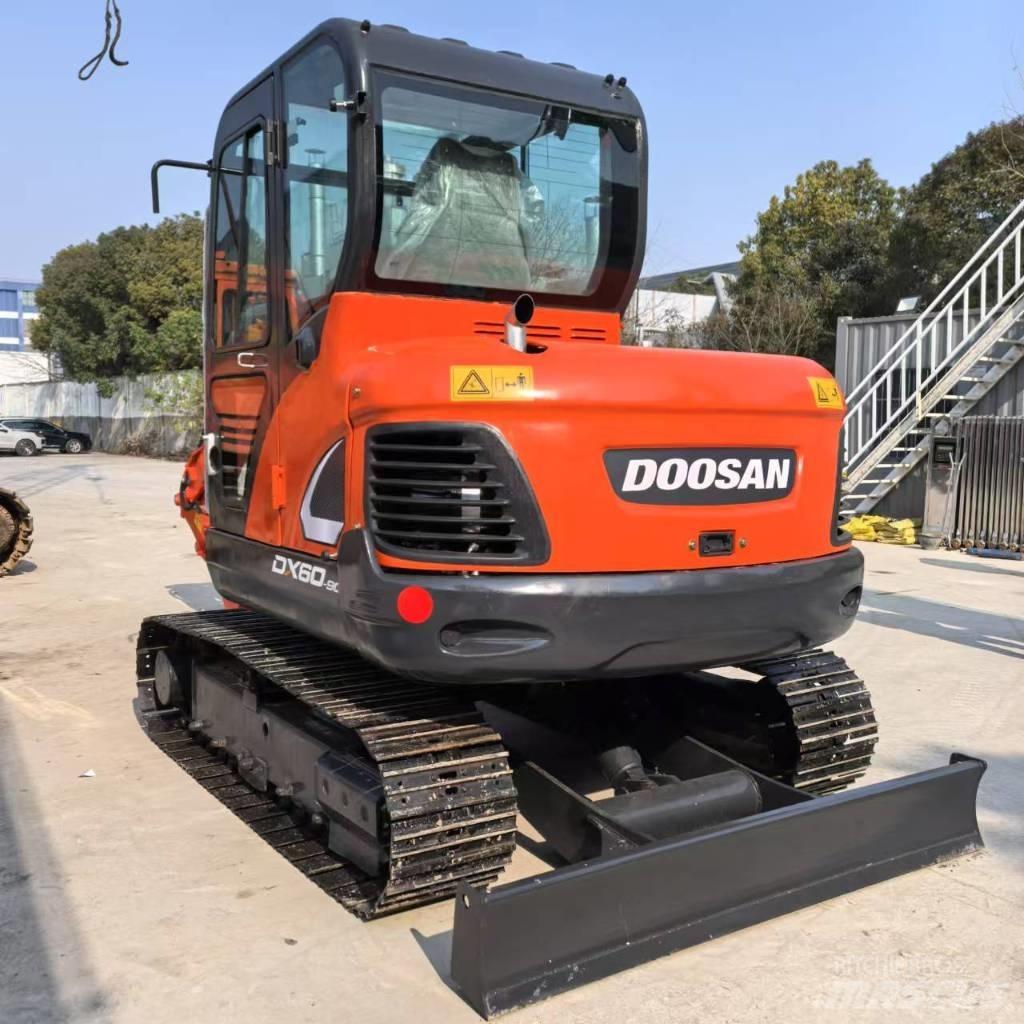 Doosan DX 60-9 C Rupsgraafmachines