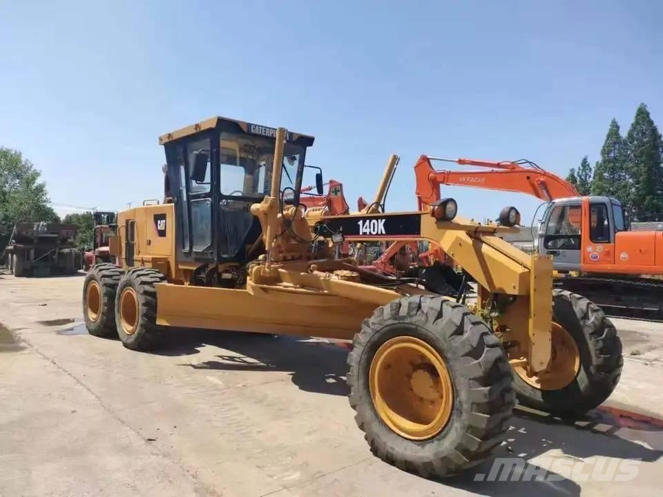 CAT 140K Graders