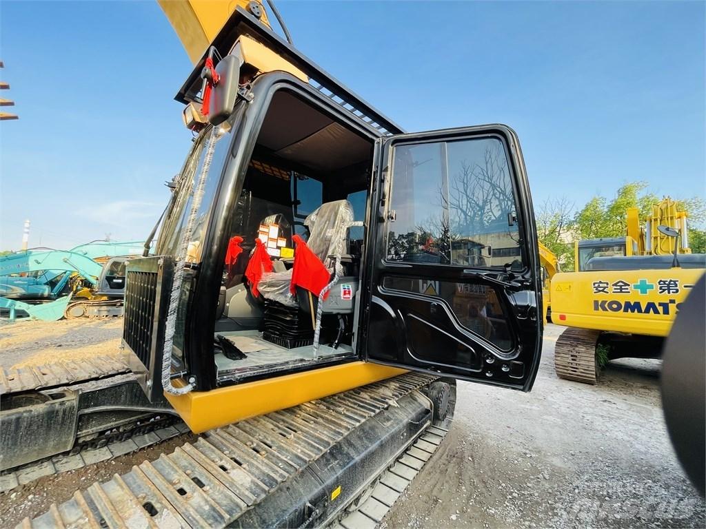 CAT 320d2l Rupsgraafmachines